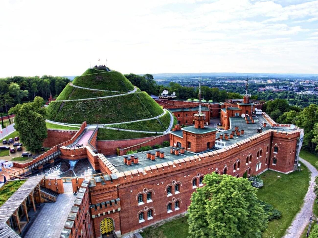 Krokuva lankytinos vietos - ką verta pamatyti per kelionę į Lenkijos kultūros sostinę Krokuva lankytinos vietos - ką verta pamatyti per kelionę į Lenkijos kultūros sostinę